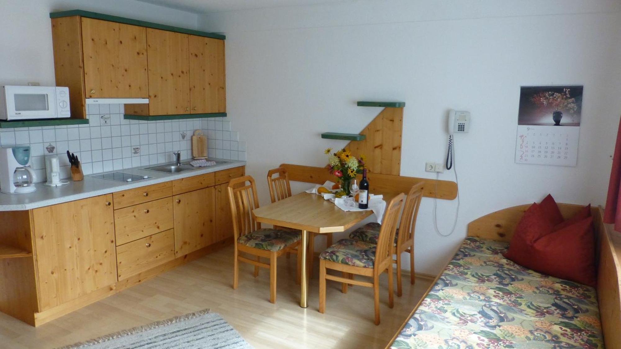Gaestehaus Manuela - Familie Rantner Seefeld in Tirol Ngoại thất bức ảnh