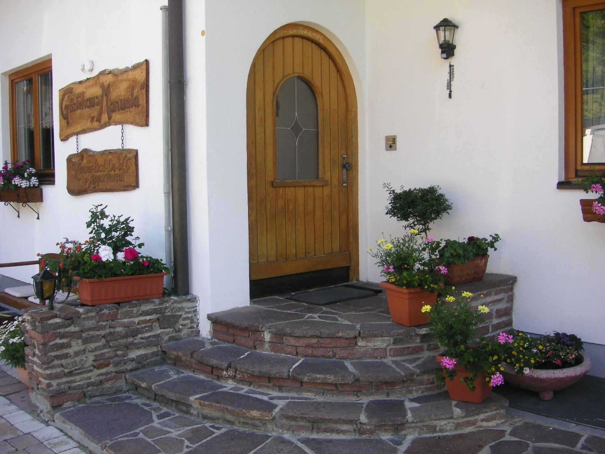 Gaestehaus Manuela - Familie Rantner Seefeld in Tirol Ngoại thất bức ảnh